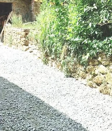 Maison Au Calme Avec Jardin Et Parking Prive * Rouairoux